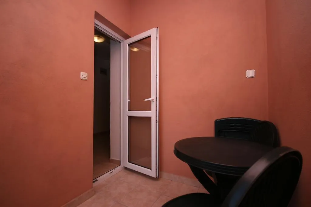 Apartment Basioli Sali
